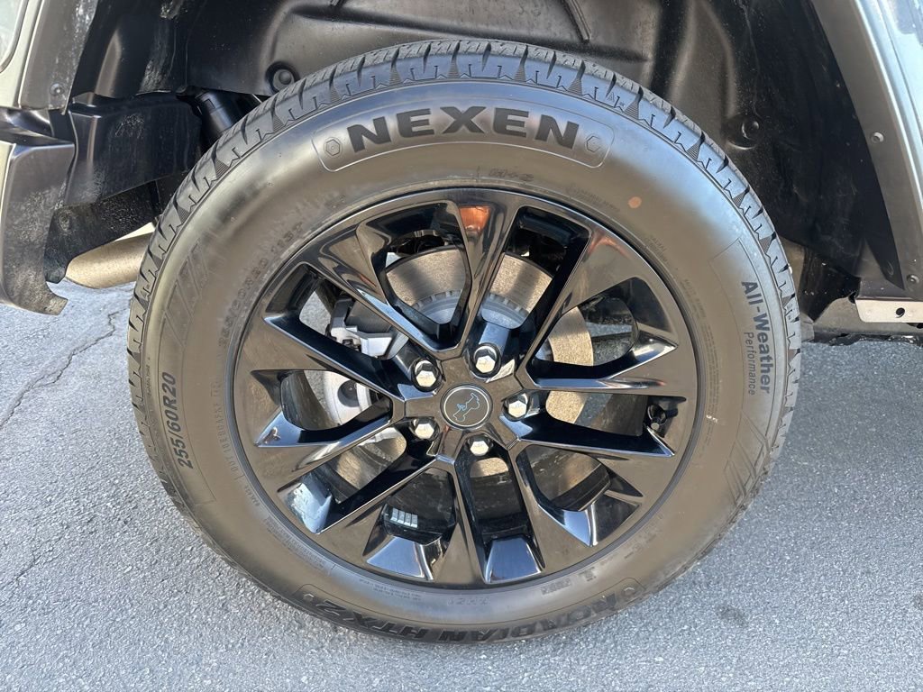 Certified 2025 Jeep Wrangler Unlimited Sahara w/ Safety Group image 11