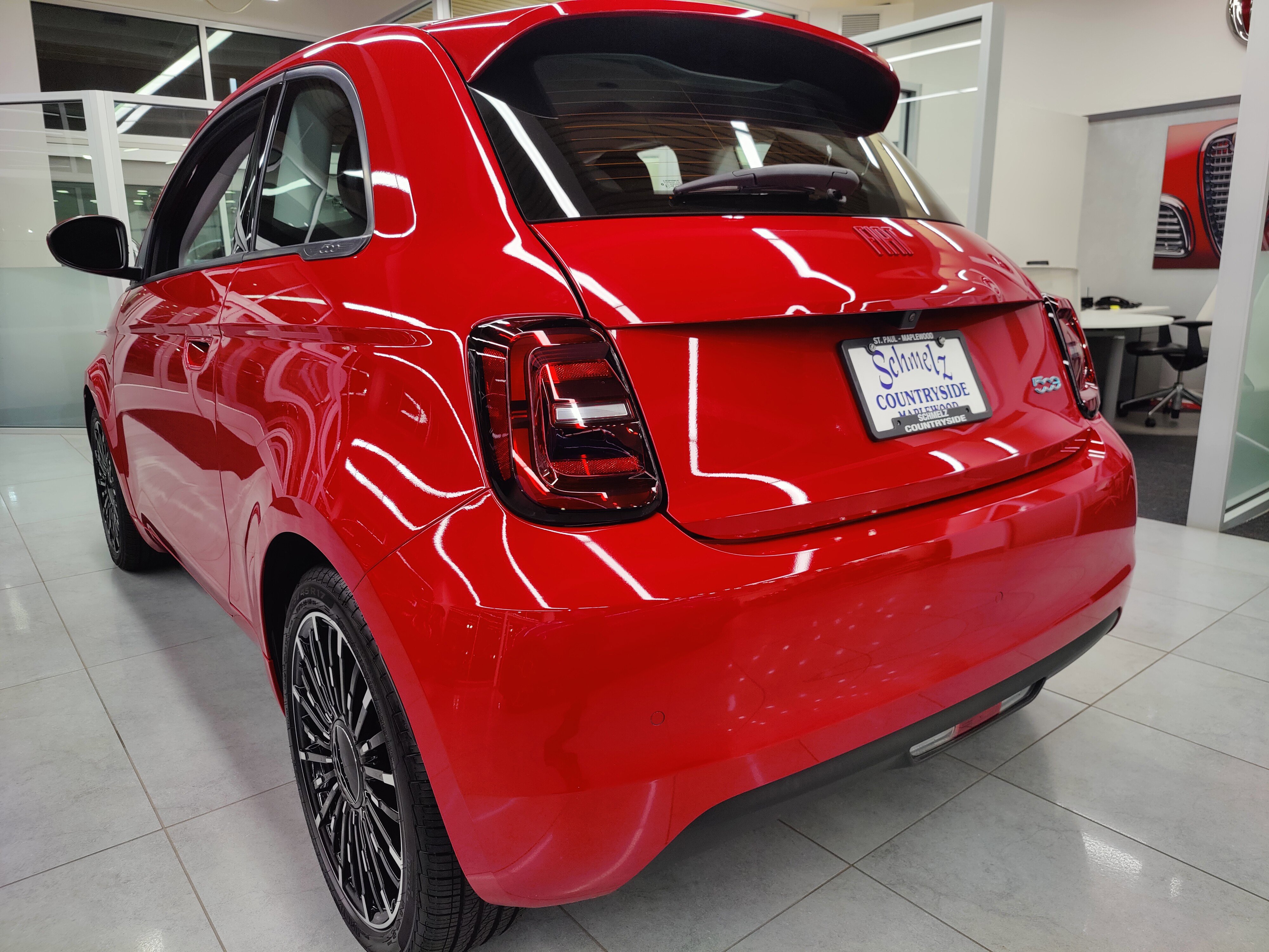 Used 2024 FIAT 500 e (RED) image 7