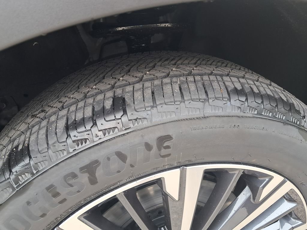 New 2026 Nissan Pathfinder Platinum w/ Lighting Package image 29