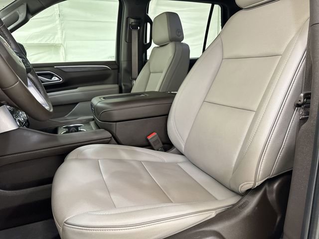Certified 2024 GMC Yukon SLT w/ SLT Luxury Package image 19