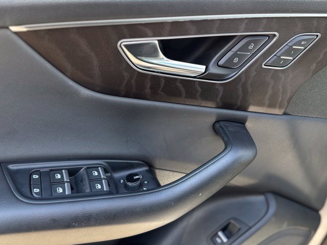 Used 2022 Audi Q8 Premium AWD/4WD image 14