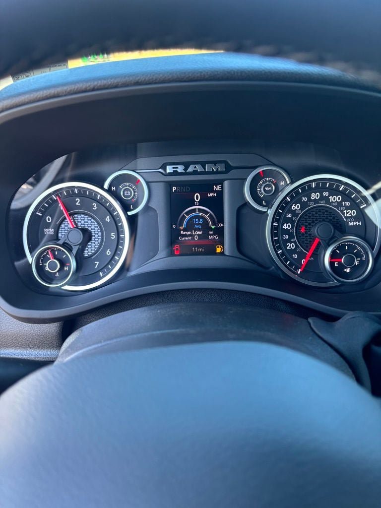 New 2026 RAM 2500 Big Horn AWD/4WD image 6