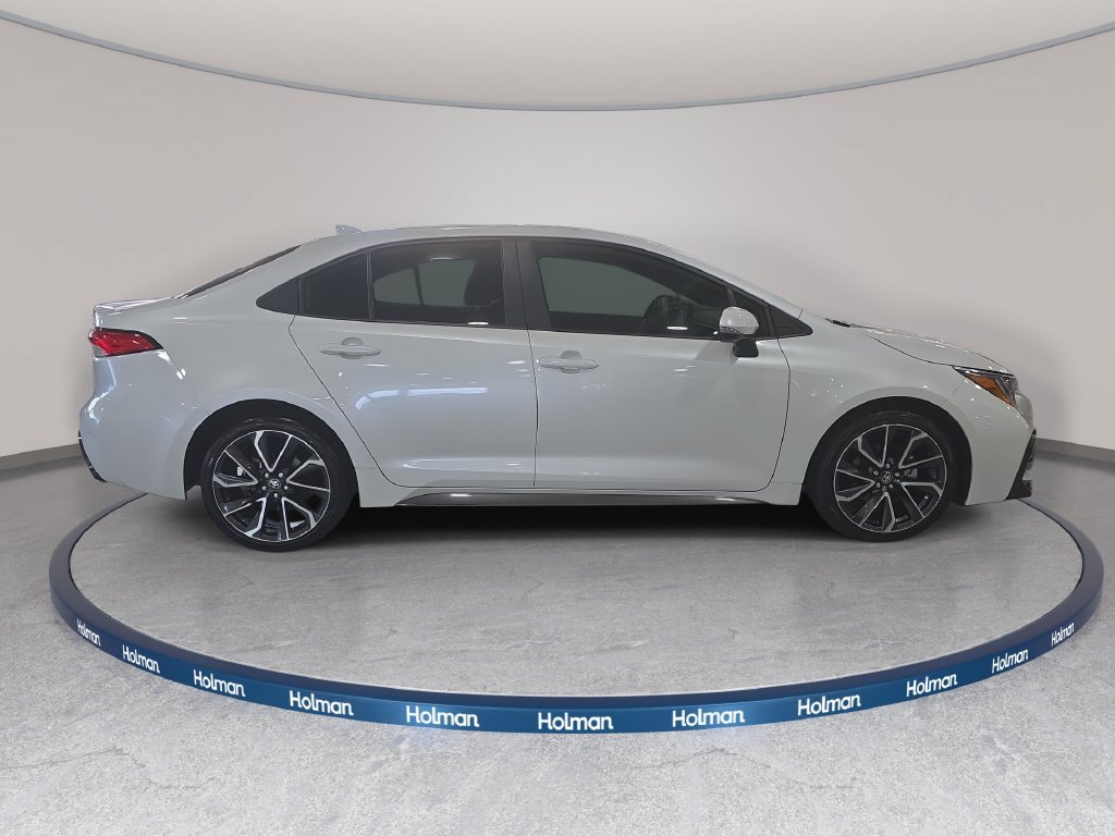Used 2022 Toyota Corolla SE FWD image 5