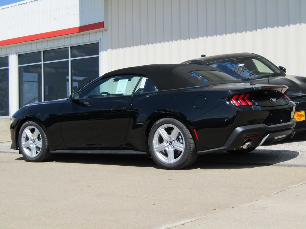 New 2026 Ford Mustang Convertible RWD image 18