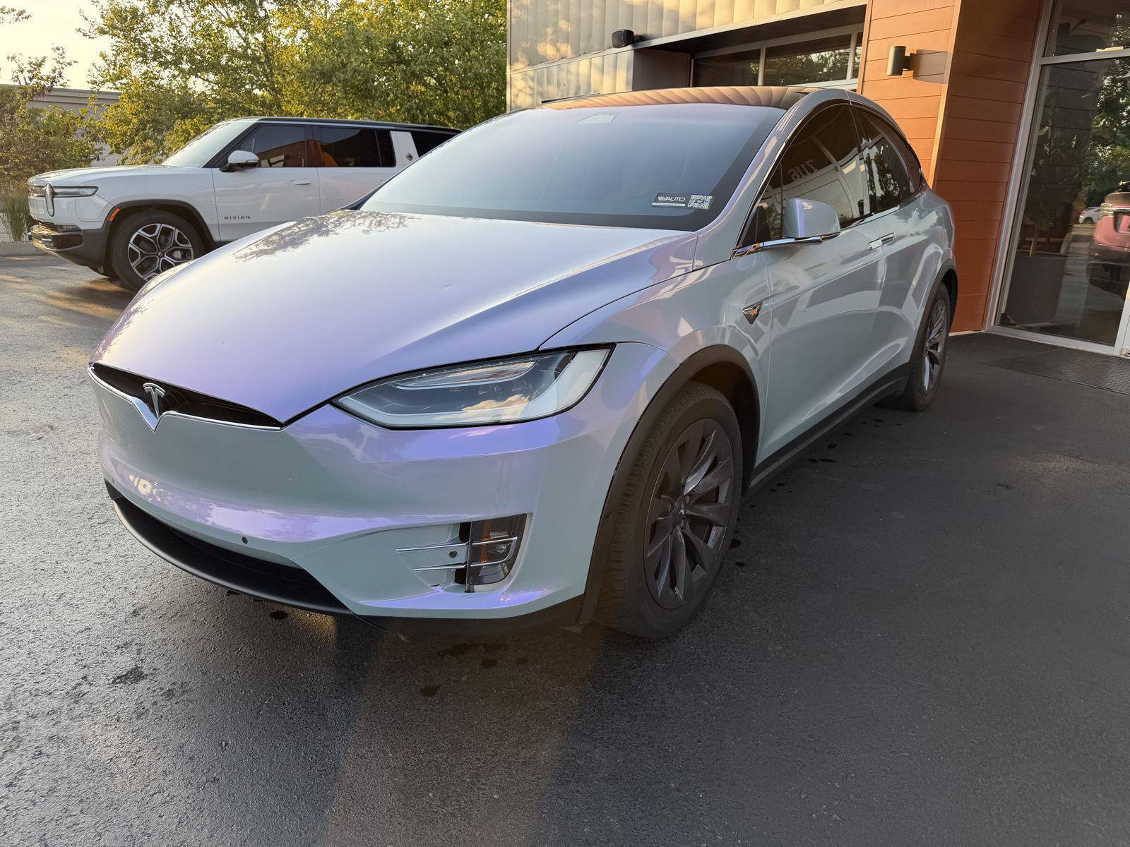 Used 2018 Tesla Model X 75D AWD/4WD image 4