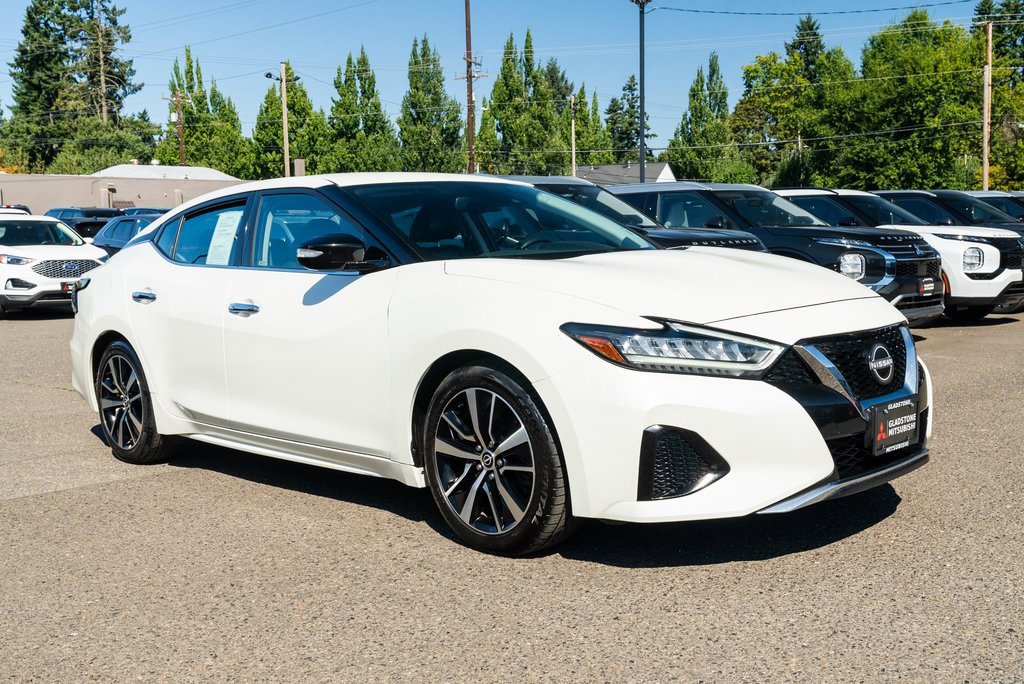 Used 2023 Nissan Maxima SV w/ Floor Mat Group