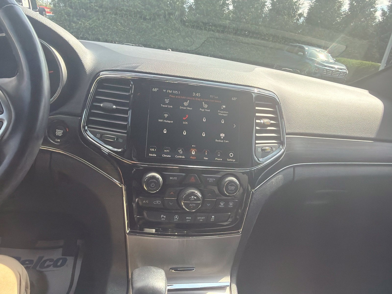 Used 2019 Jeep Grand Cherokee Limited AWD/4WD image 11