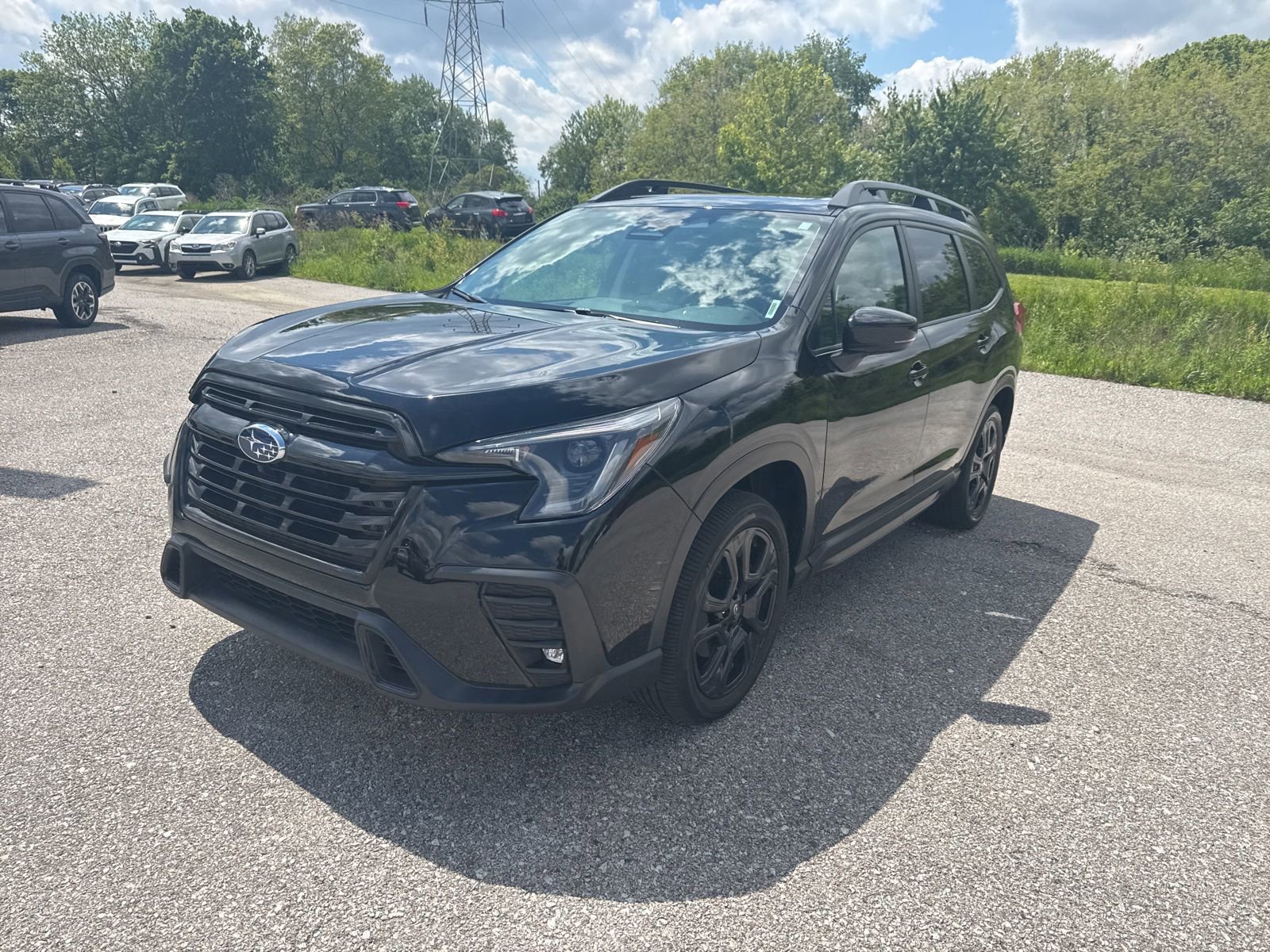 Certified 2024 Subaru Ascent Onyx Edition Limited AWD/4WD image 3