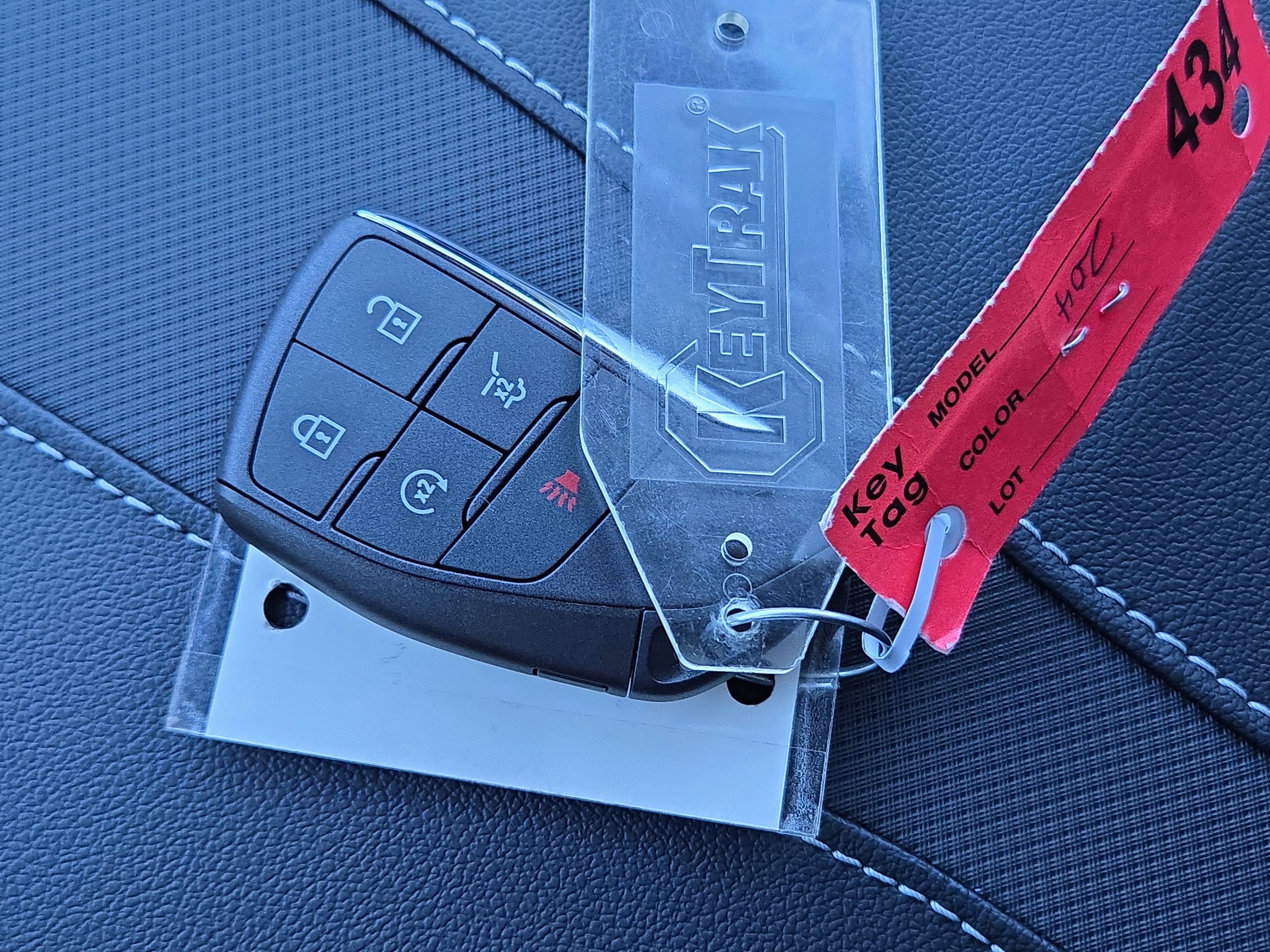 New 2026 Chevrolet Traverse RS image 32