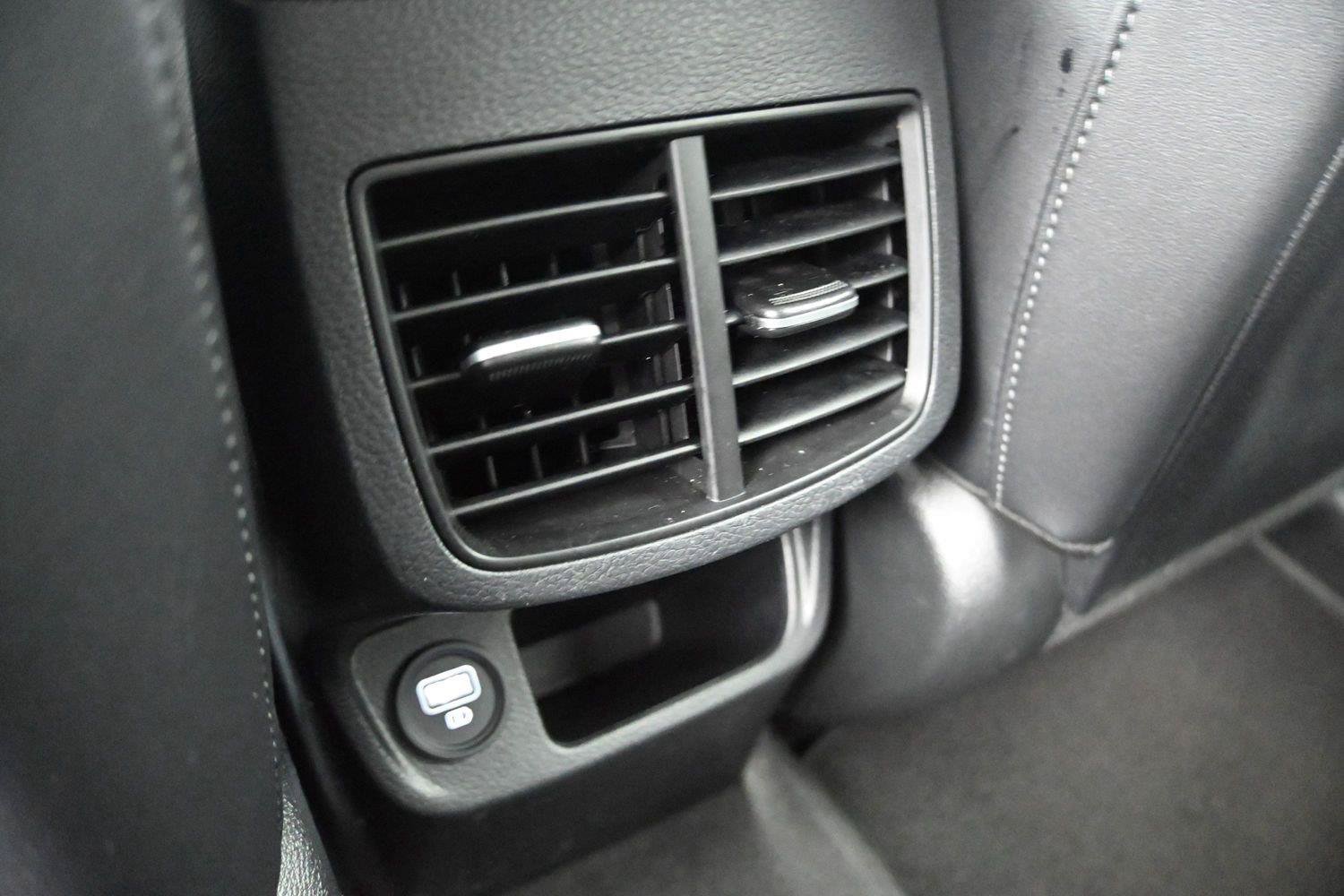 Used 2023 Kia Seltos S FWD image 13