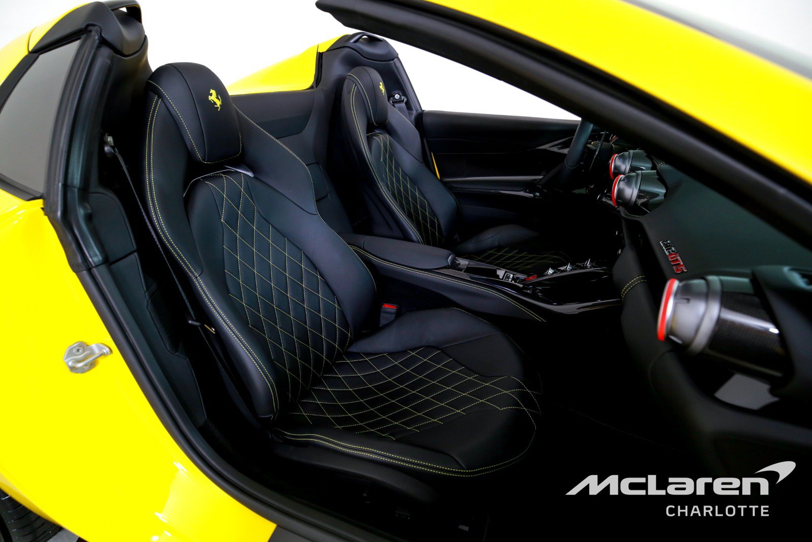 Used 2023 Ferrari 812 GTS RWD image 20