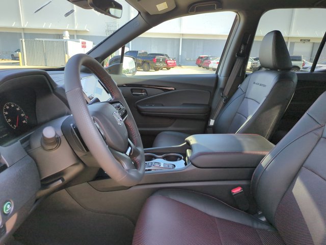 Used 2026 Honda Ridgeline Black Edition image 16