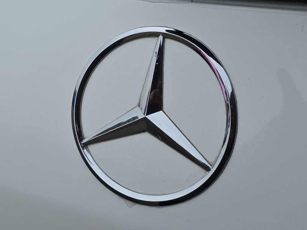 Used 2016 Mercedes-Benz GL 63 AMG 4MATIC image 26
