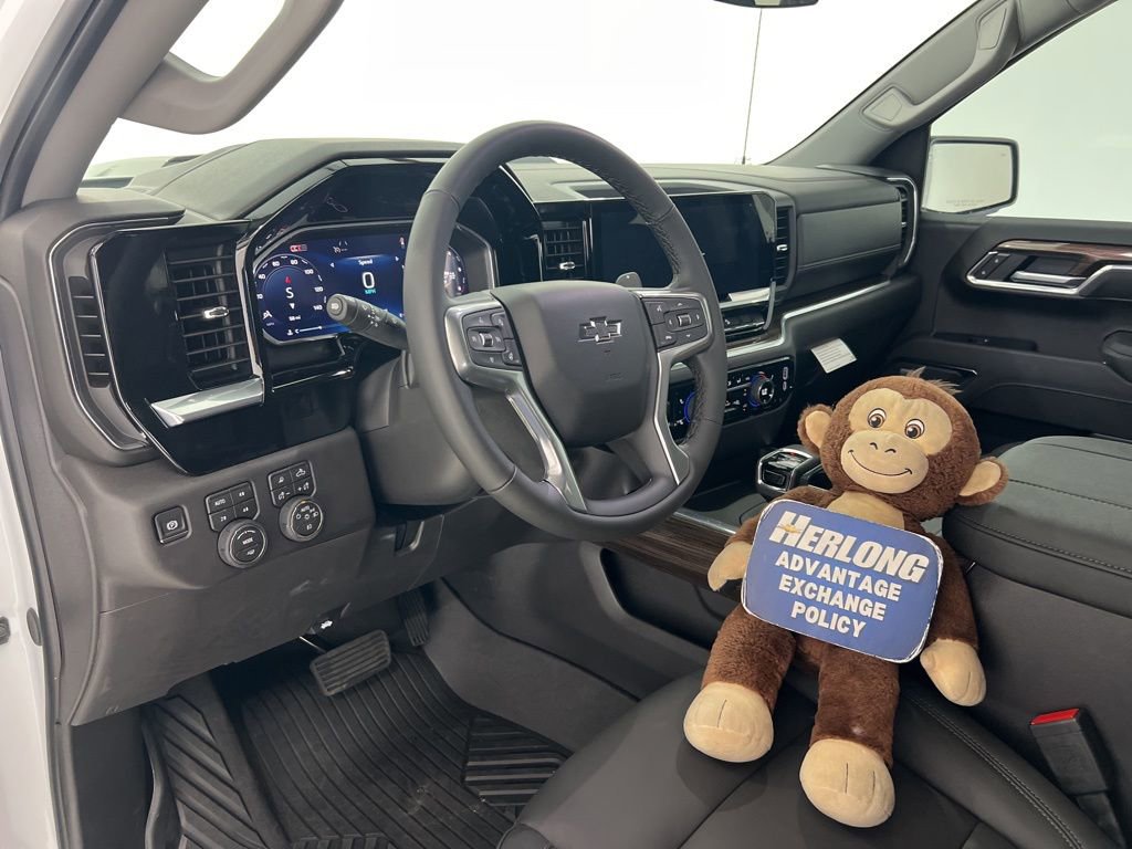 New 2026 Chevrolet Silverado 1500 LT Trail Boss w/ Safety Package image 9