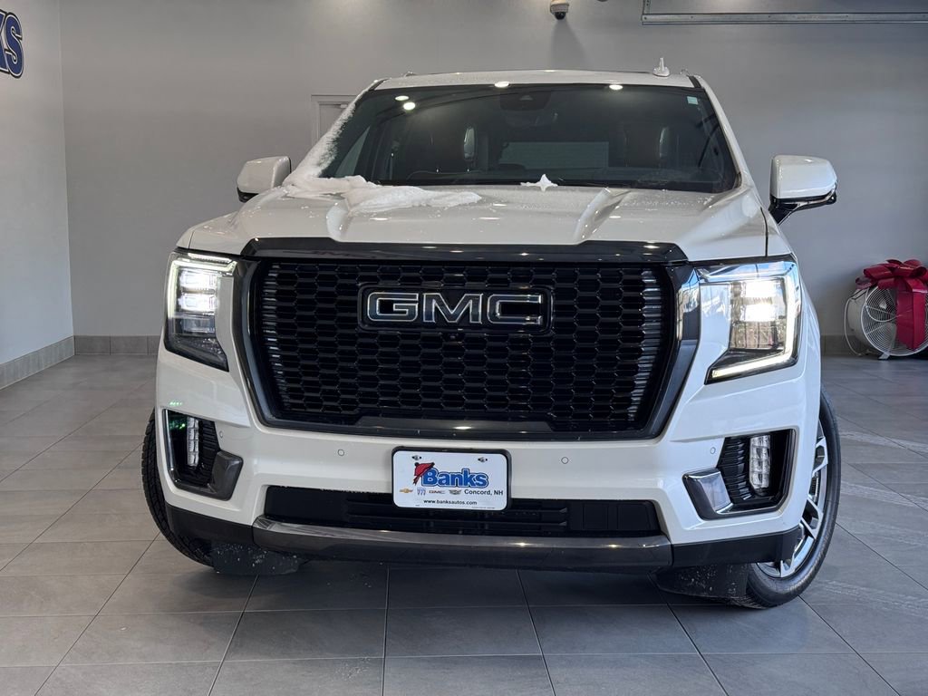 Certified 2024 GMC Yukon Denali Ultimate image 3
