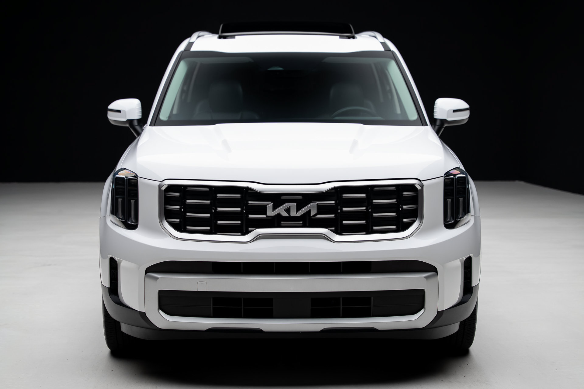 Used 2024 Kia Telluride S w/ S Sunroof Package FWD image 7