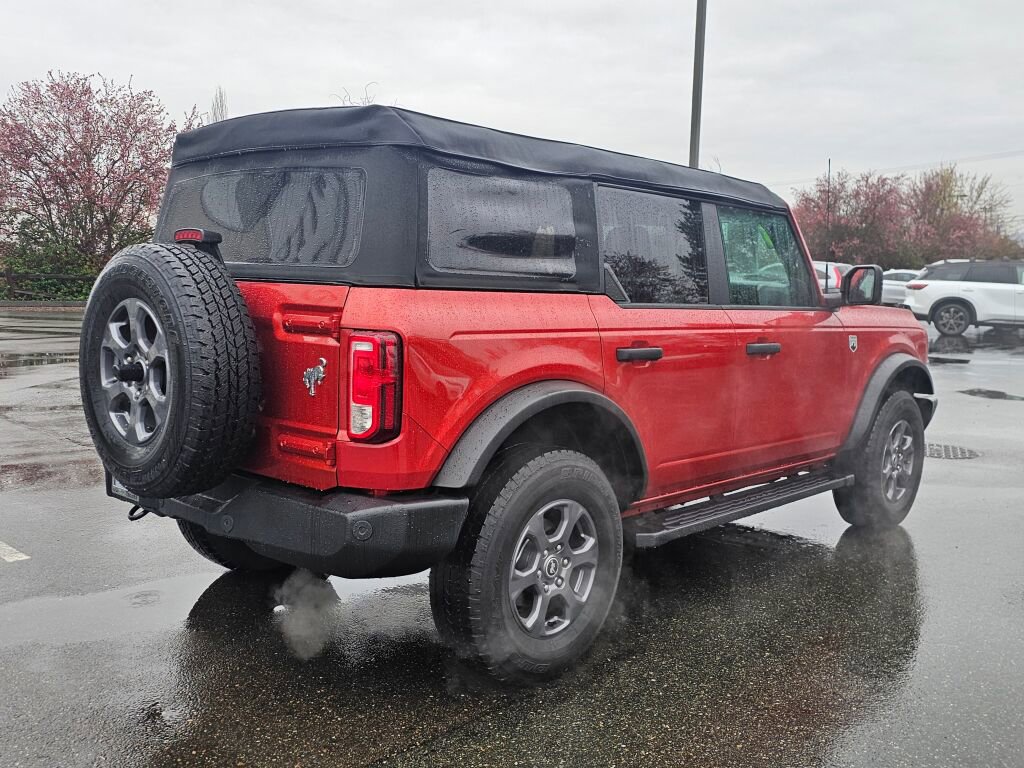 Used 2023 Ford Bronco Big Bend image 7