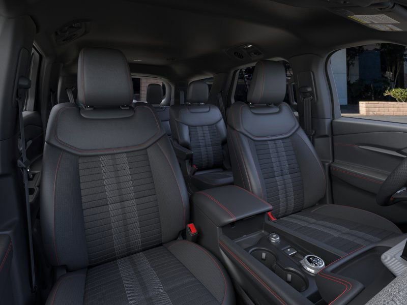 New 2026 Ford Explorer ST-Line w/ ST-Line Street Pack image 10