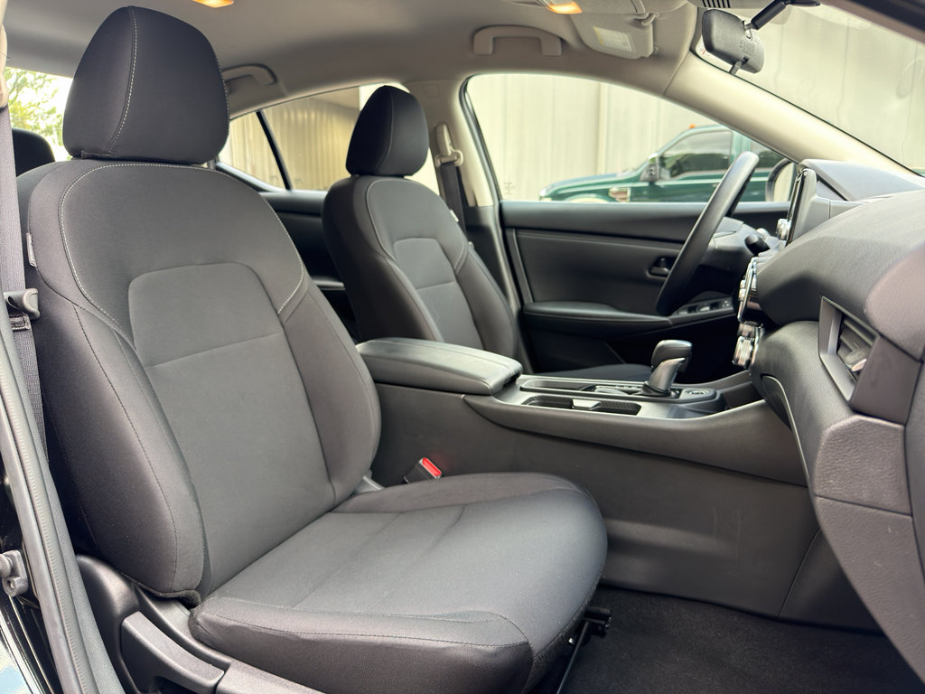 Certified 2025 Nissan Sentra S FWD image 21