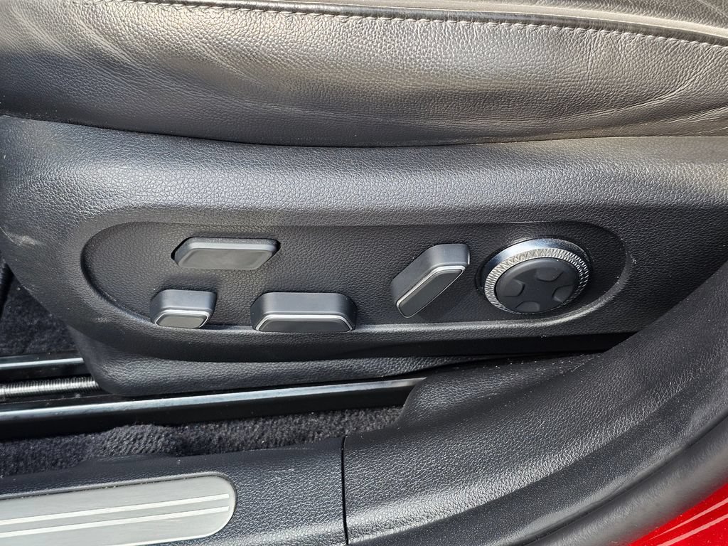 Certified 2023 Genesis GV60 Advanced AWD/4WD image 33