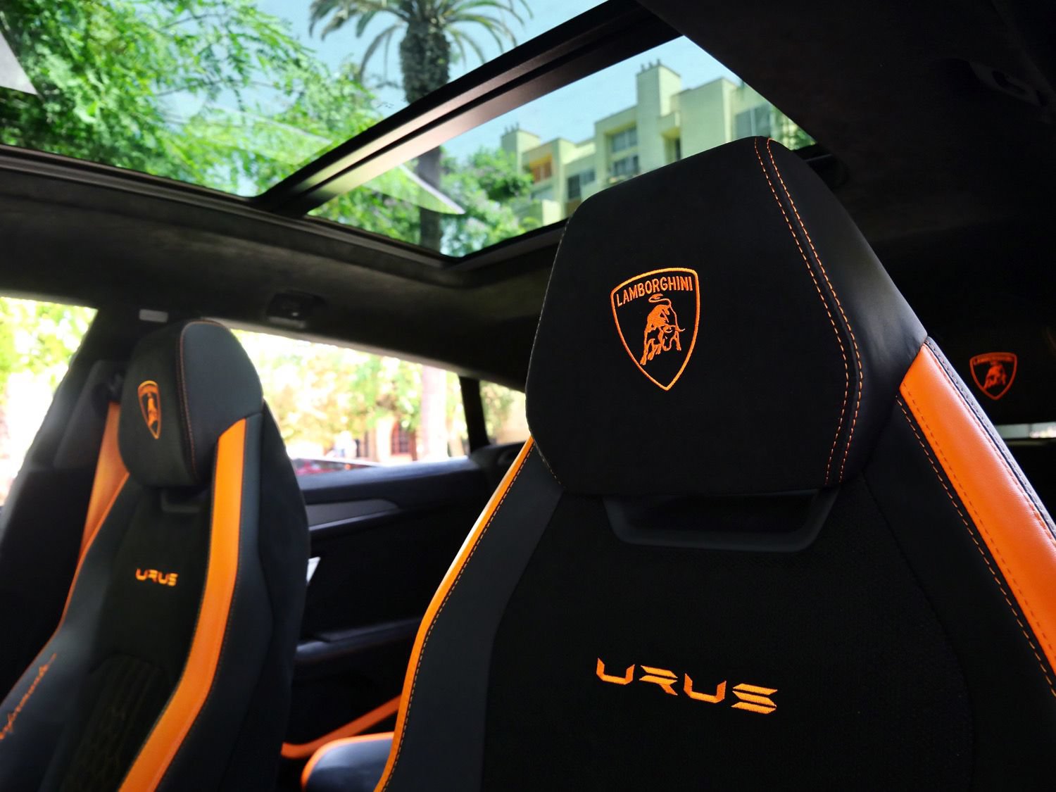 Used 2024 Lamborghini Urus Performante AWD/4WD image 19