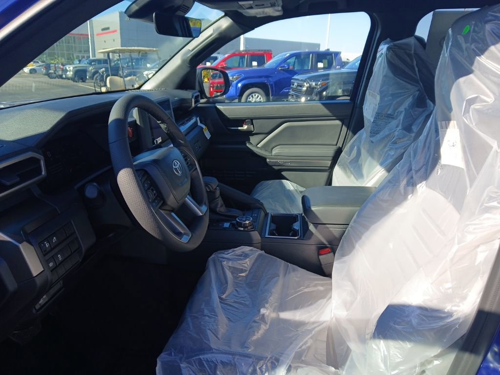 New 2025 Toyota Tacoma TRD Off-Road image 6