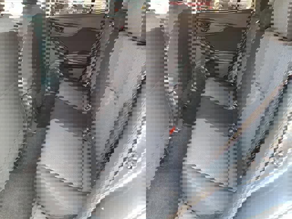 Used 2018 Subaru Impreza 2.0i Premium w/ Eyesight & BSD & Rcta image 9