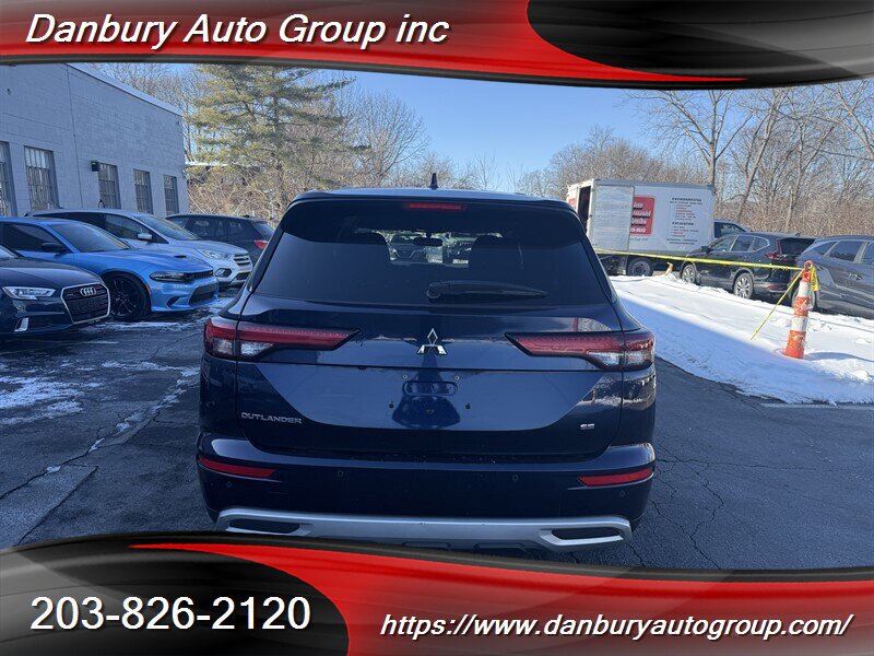 Used 2022 Mitsubishi Outlander SE AWD/4WD image 5
