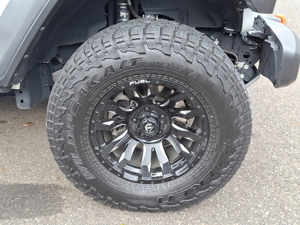 Certified 2023 Jeep Gladiator Mojave w/ LED Lighting Group image 4