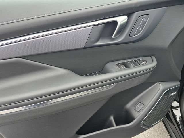 New 2026 Buick Enclave Sport Touring w/ LPO, Floor Liner Package FWD image 21