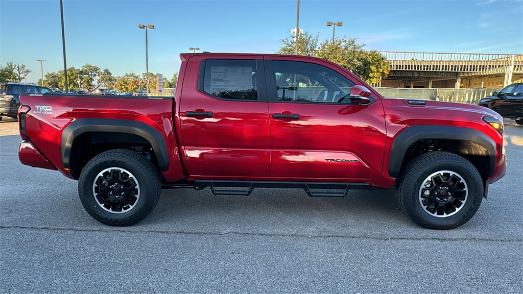 New 2025 Toyota Tacoma TRD Off-Road image 10