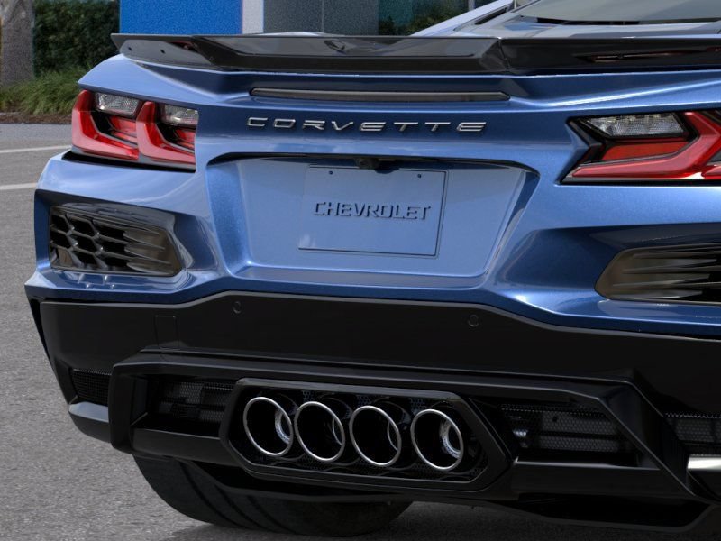 New 2027 Chevrolet Corvette Grand Sport w/ Z52 Sport Performance Package RWD image 24