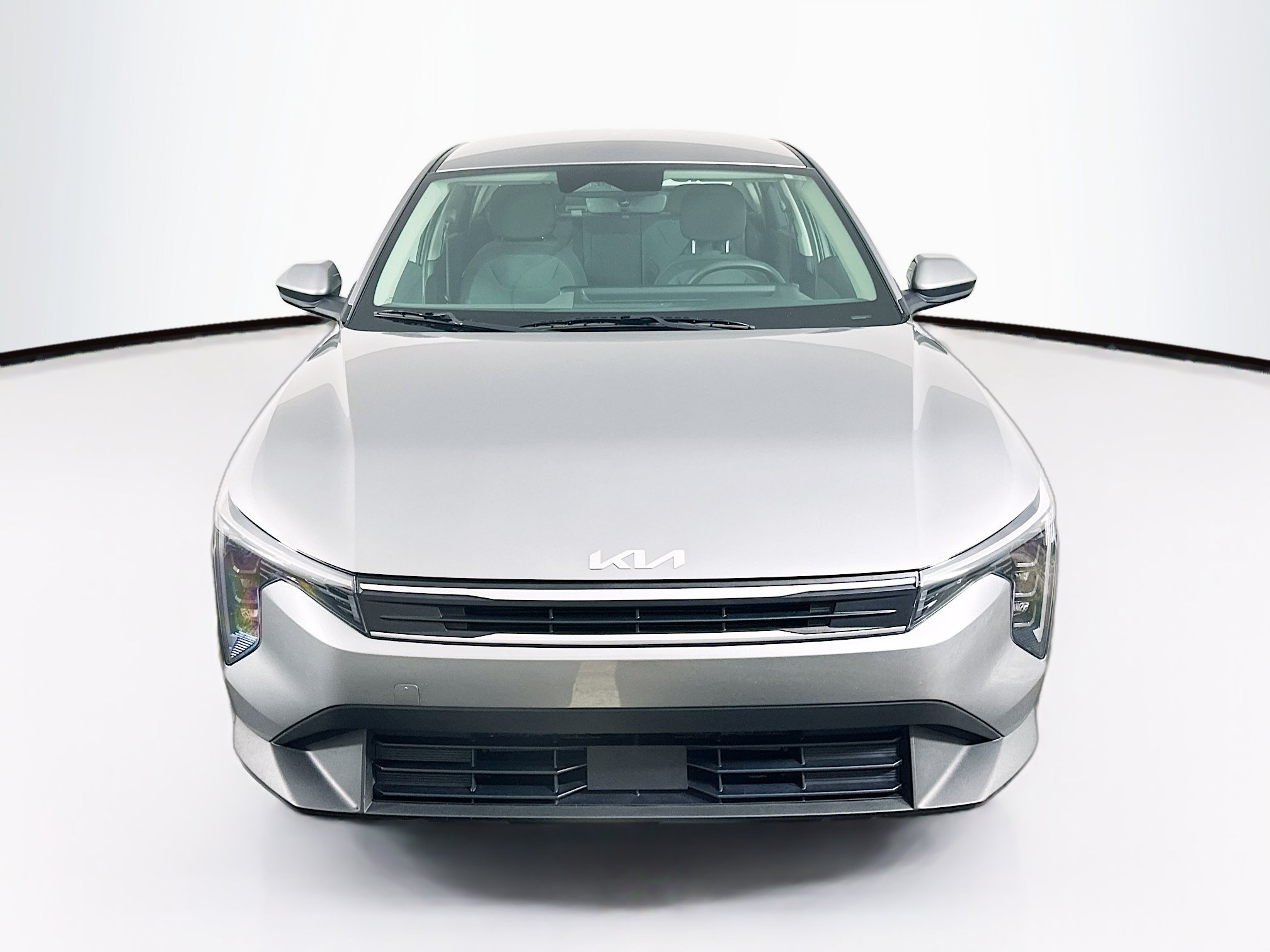 Used 2025 Kia K4 FWD image 2