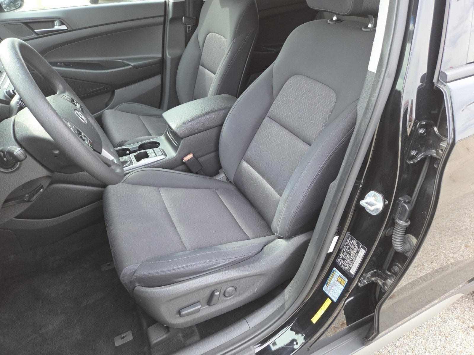 Used 2017 Hyundai Tucson SE image 21