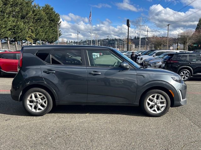Certified 2023 Kia Soul LX w/ Option Group 015 image 6