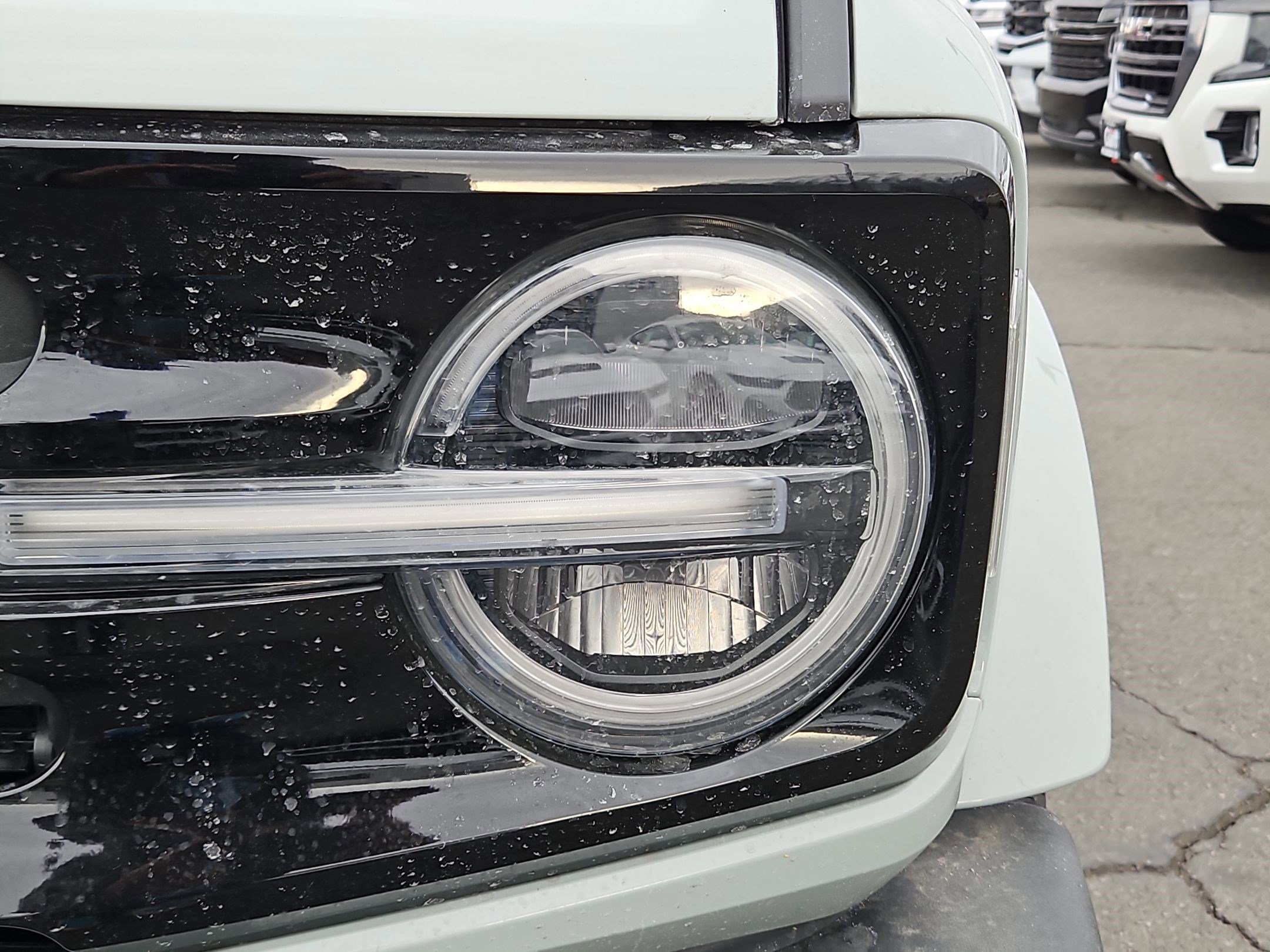 Used 2021 Ford Bronco Outer Banks image 12