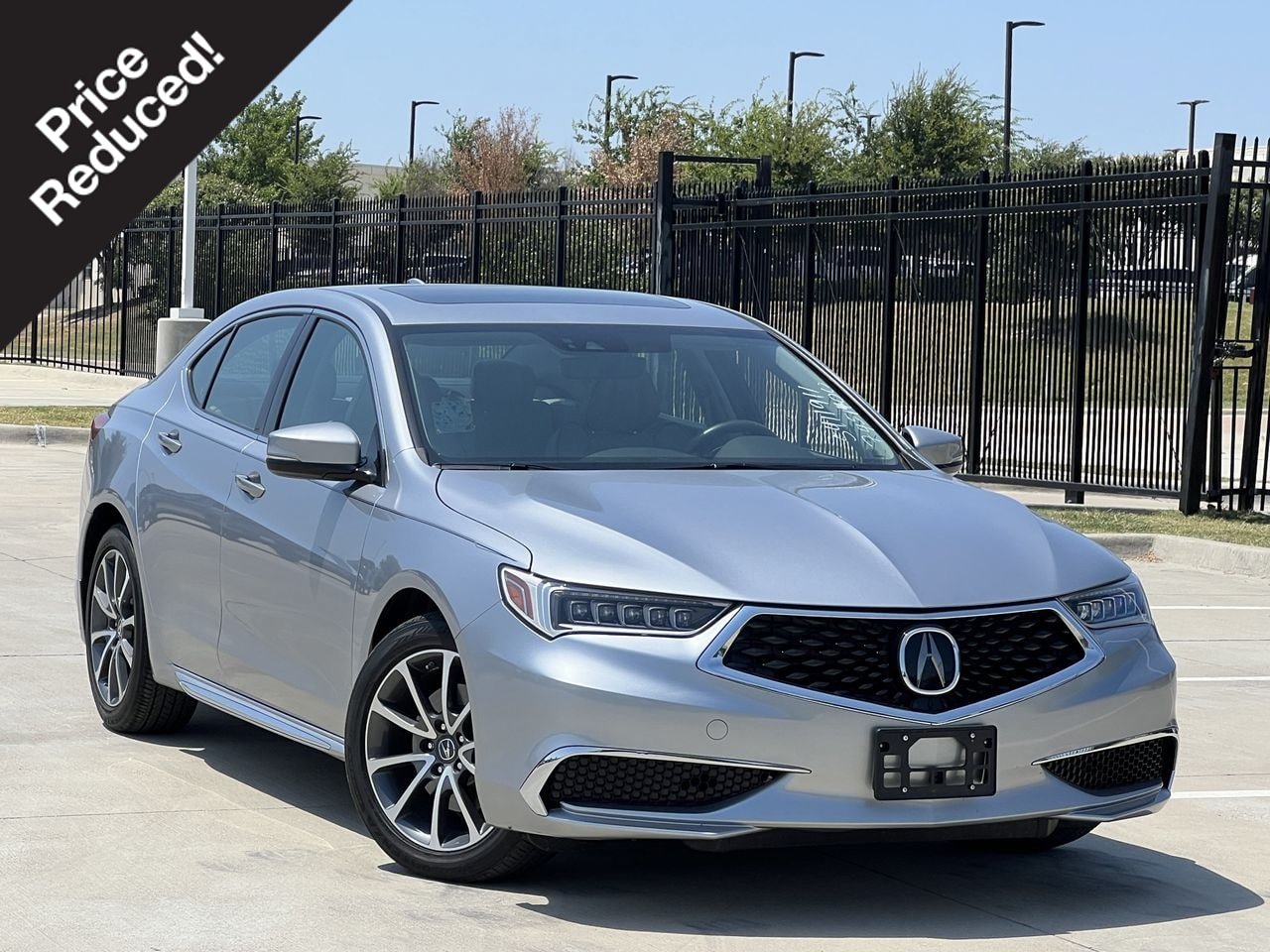 Used 2018 Acura TLX V6 w/ Technology Package FWD image 1