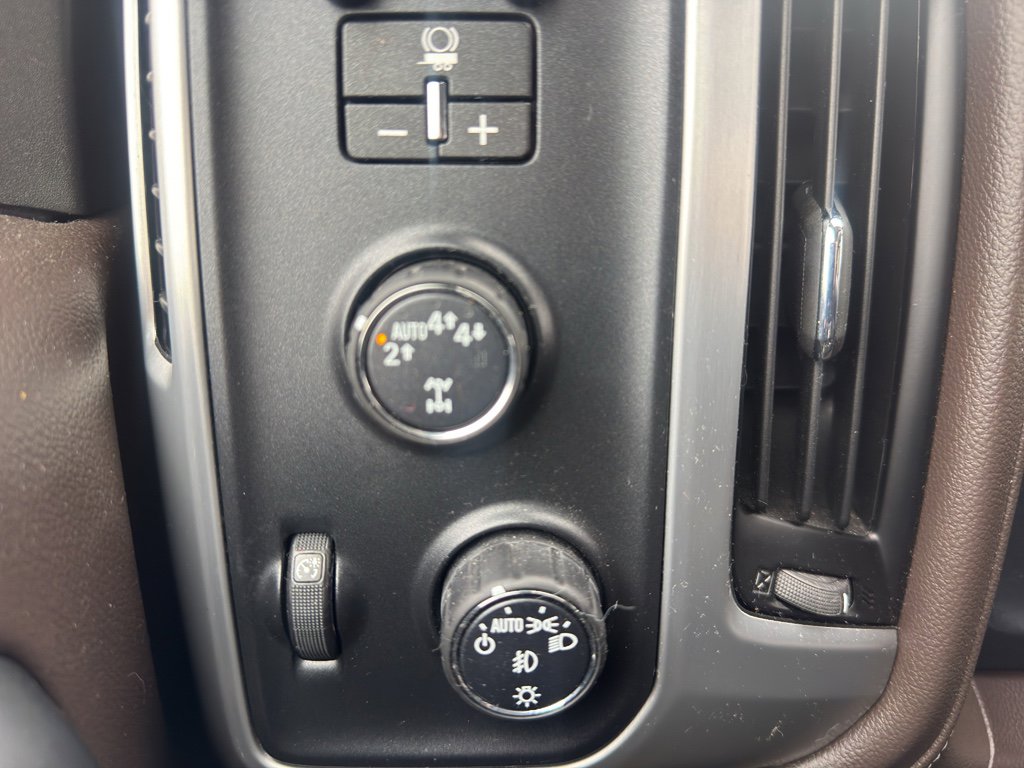 Used 2018 GMC Sierra 1500 SLT w/ SLT Premium Package image 27