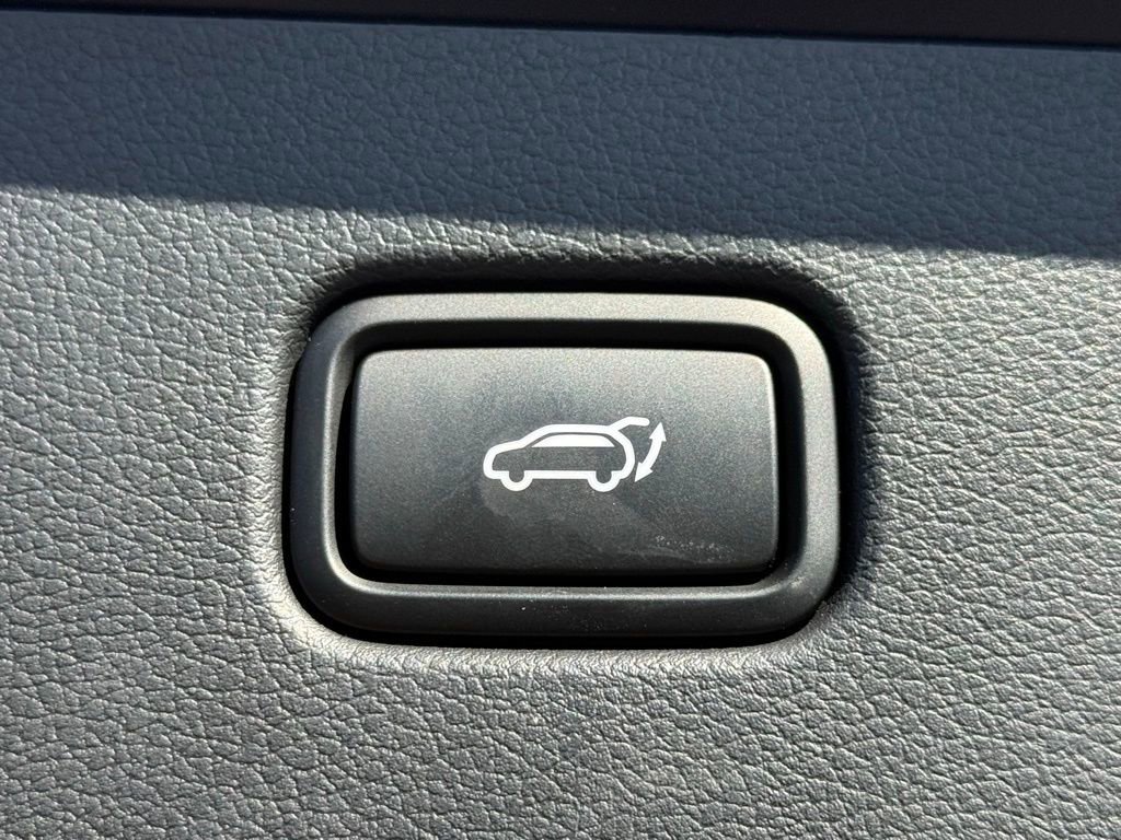 Used 2025 Hyundai Palisade Calligraphy image 11