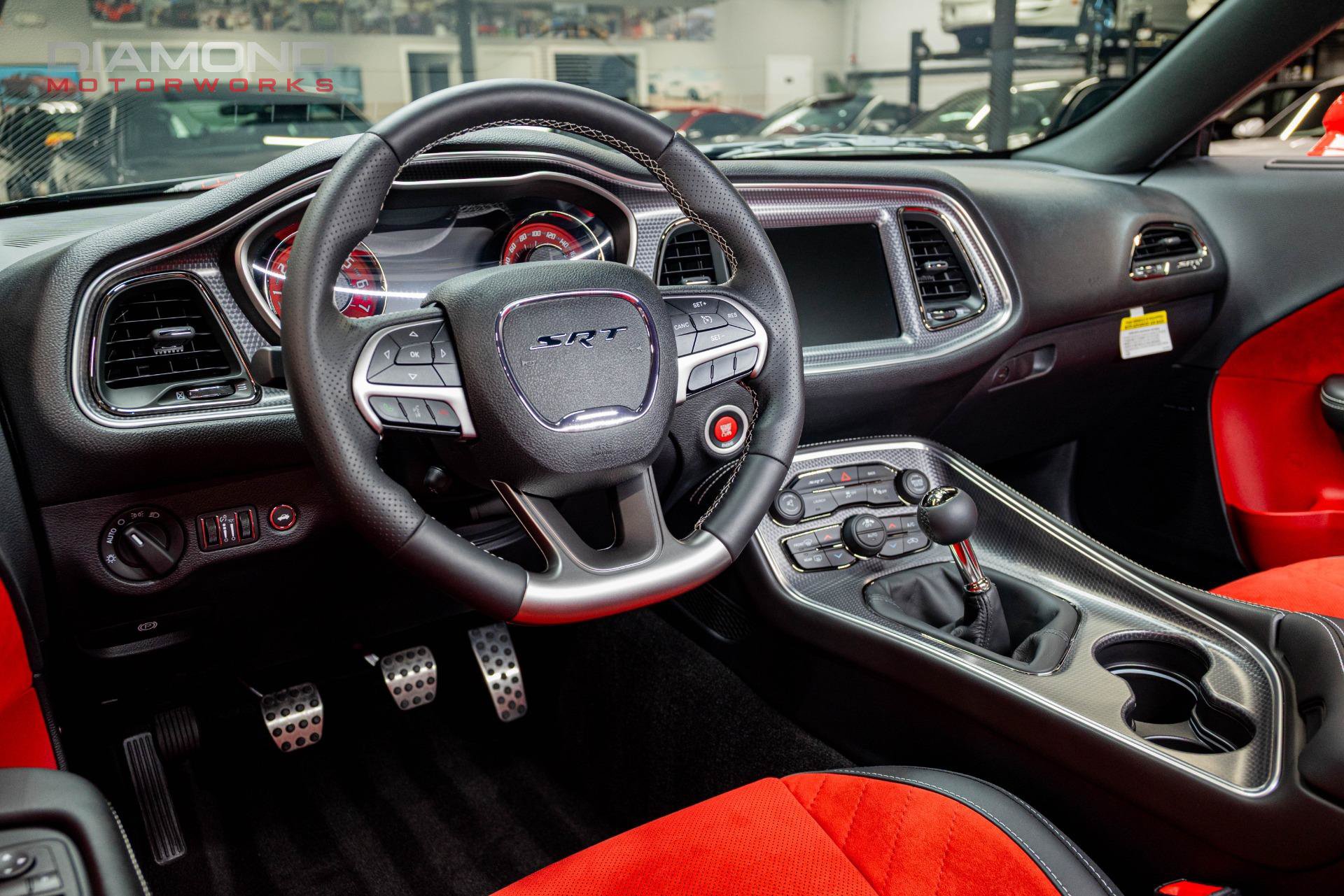 Used 2015 Dodge Challenger SRT Hellcat RWD image 20