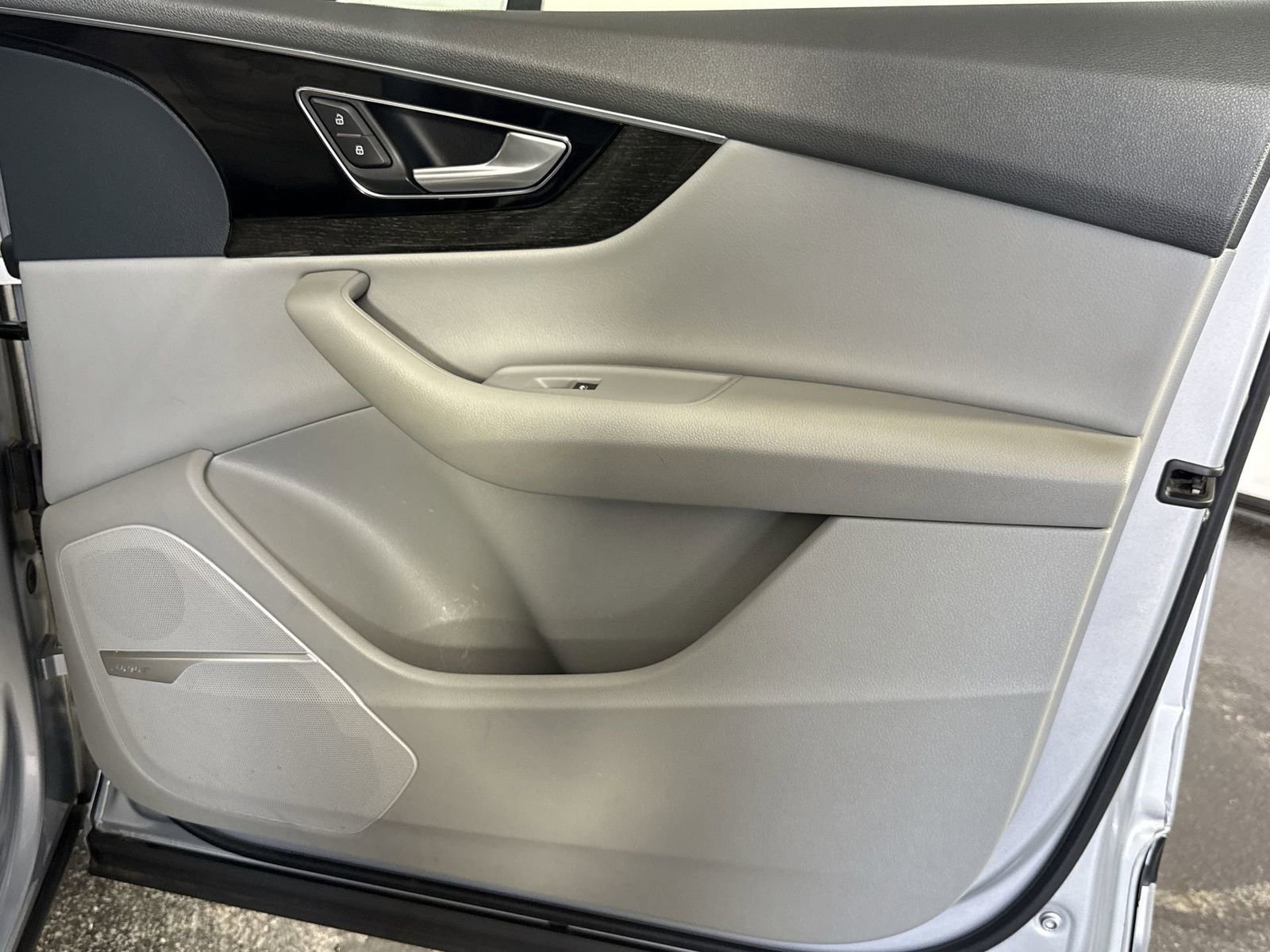 Used 2019 Audi Q7 3.0T Prestige w/ Prestige Package image 35