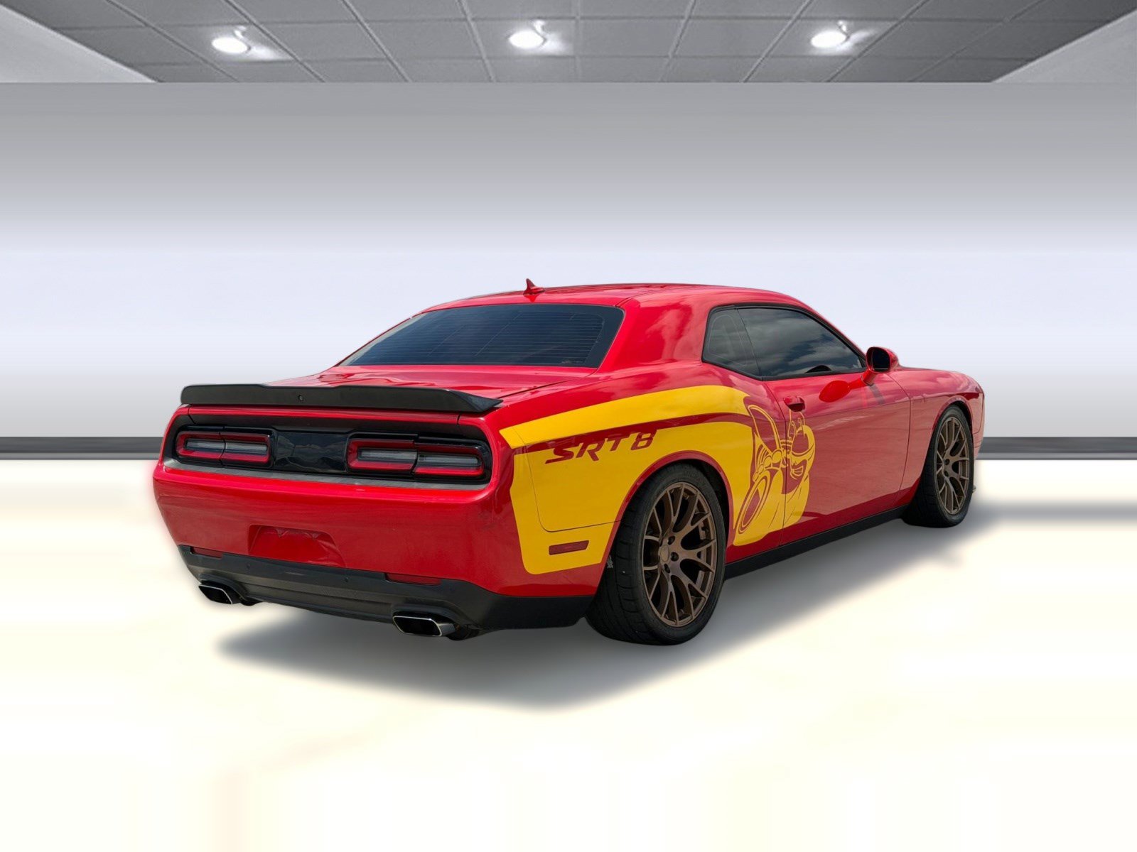 Used 2015 Dodge Challenger R/T Scat Pack RWD image 9