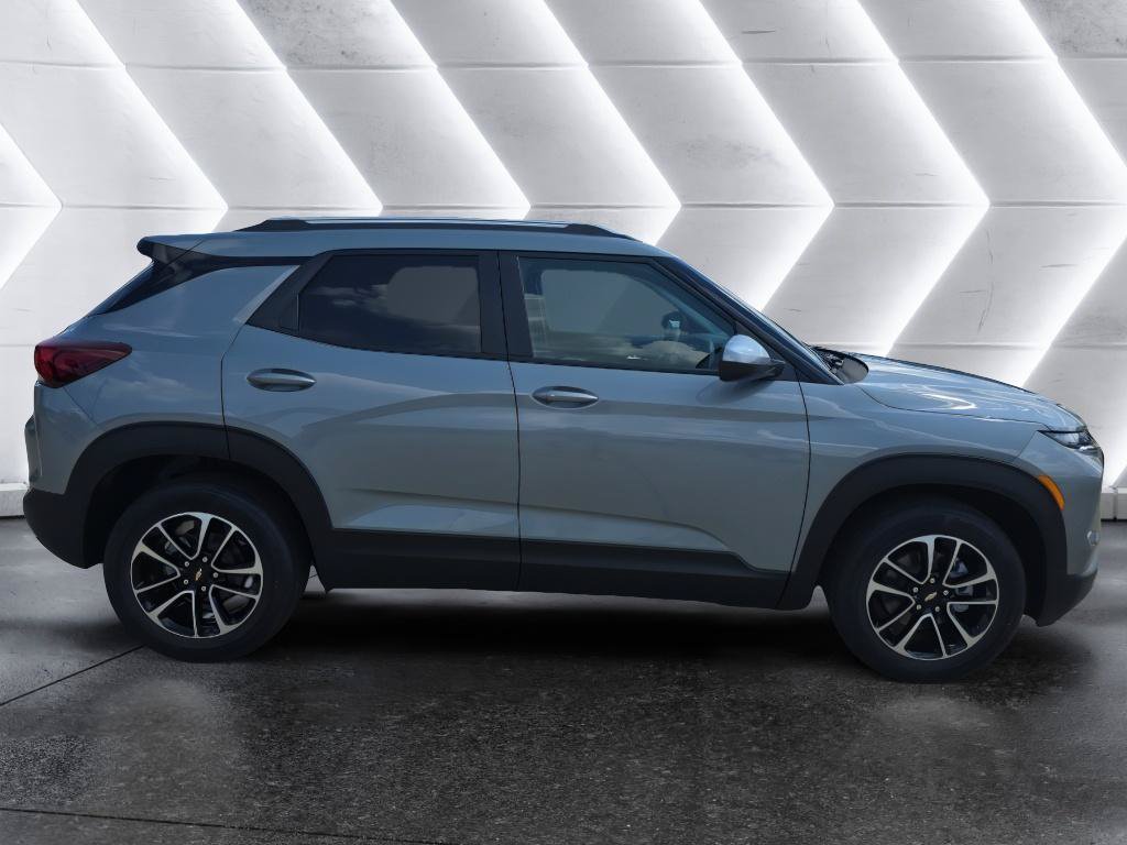 New 2026 Chevrolet TrailBlazer LT w/ Driver Confidence Package FWD image 4