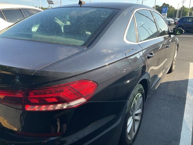 Used 2020 Volkswagen Passat 2.0T SE FWD image 9