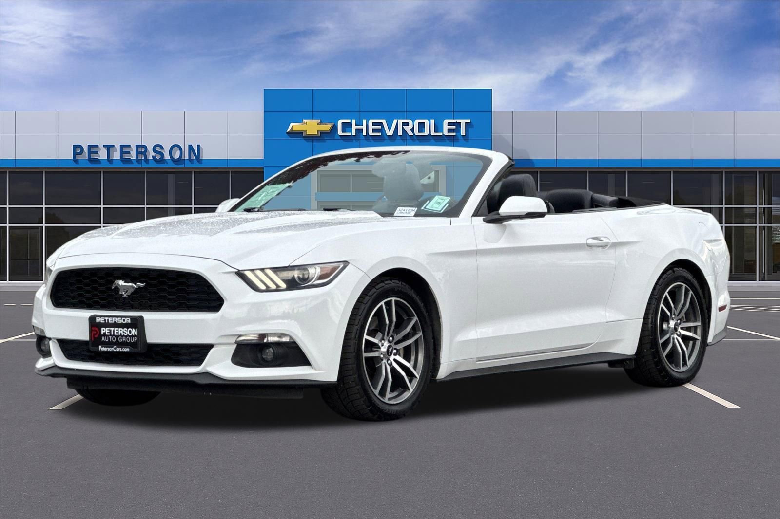 Used 2015 Ford Mustang Premium RWD image 8