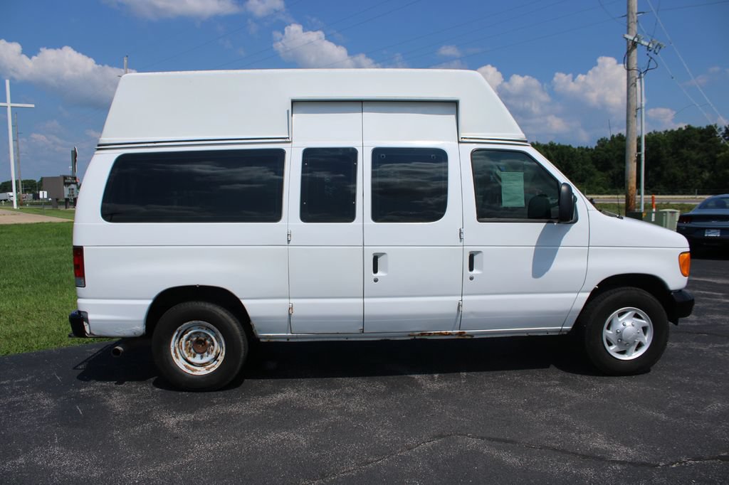 Used 2007 Ford E-250 and Econoline 250 RWD image 21