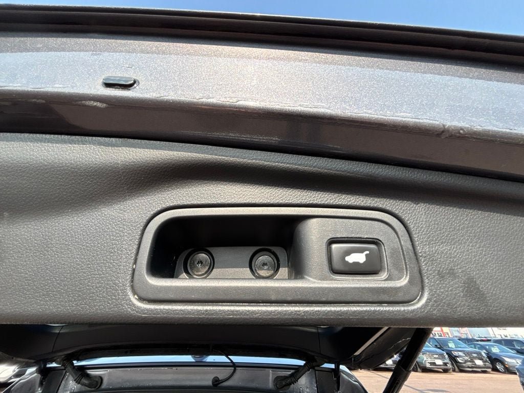 Used 2019 Honda Pilot Elite image 32