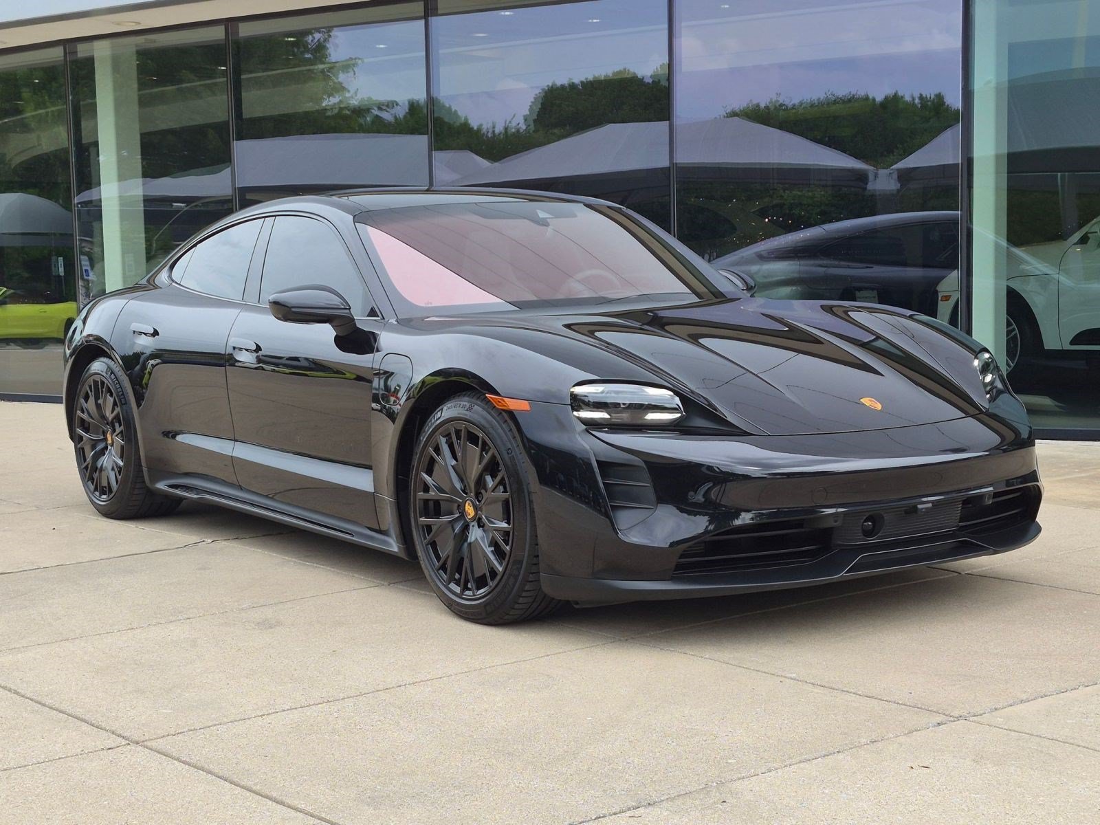 Certified 2023 Porsche Taycan GTS AWD/4WD image 7