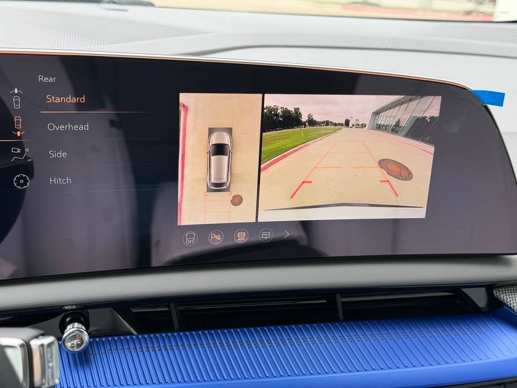 New 2026 Cadillac Optiq Luxury 1 AWD/4WD image 34