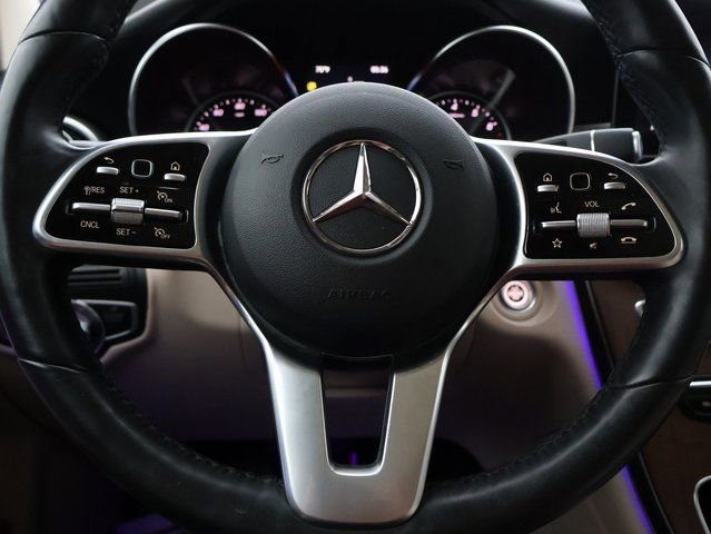 Used 2020 Mercedes-Benz GLC 300 4MATIC w/ Premium Package image 33